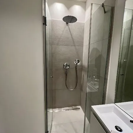 Tennengau Mit Parkplatz Голлинг-на-Хальцахе