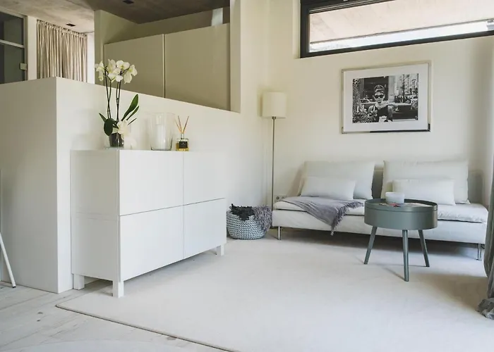 Tennengau Mit Parkplatz Daire