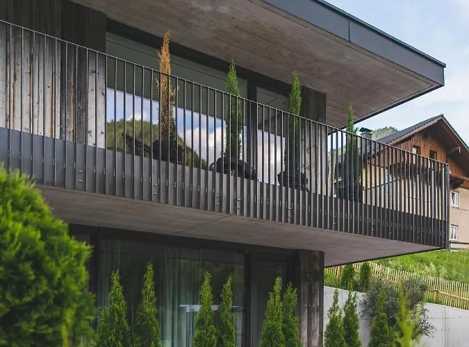 Tennengau Mit Parkplatz Daire *