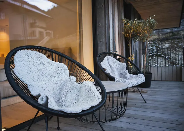 Tennengau Mit Parkplatz Daire