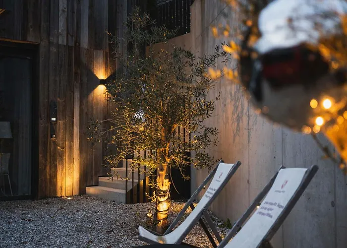 Tennengau Mit Parkplatz *