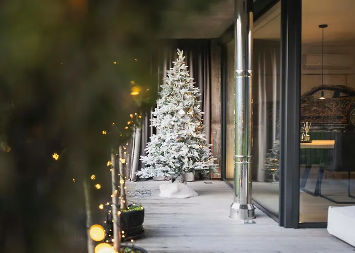 Tennengau Mit Parkplatz Daire